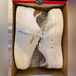 FILA Platform Athletic Shoes women 10 white and rose gold